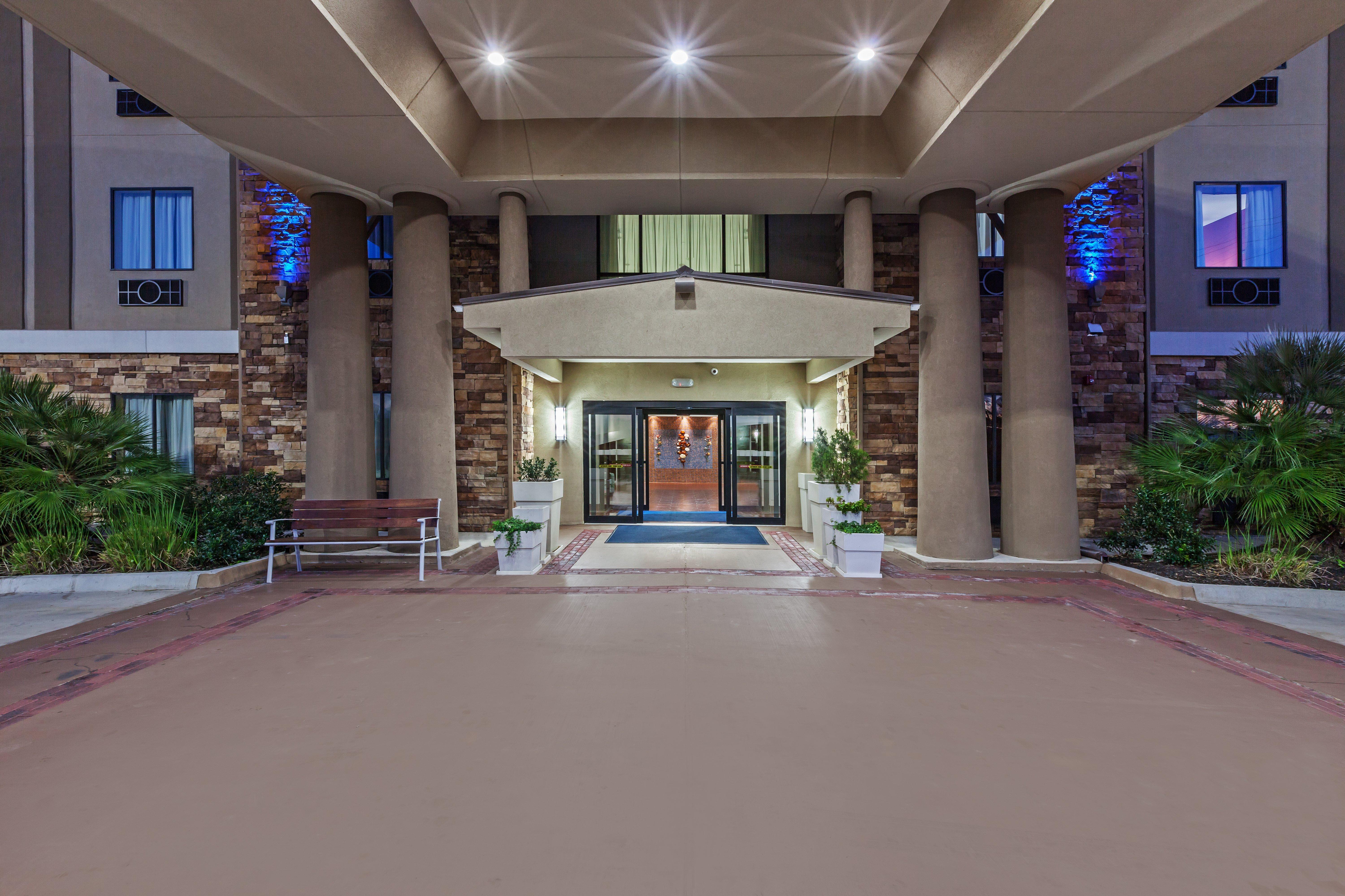 Holiday Inn Express & Suites Cleveland By Ihg Kültér fotó