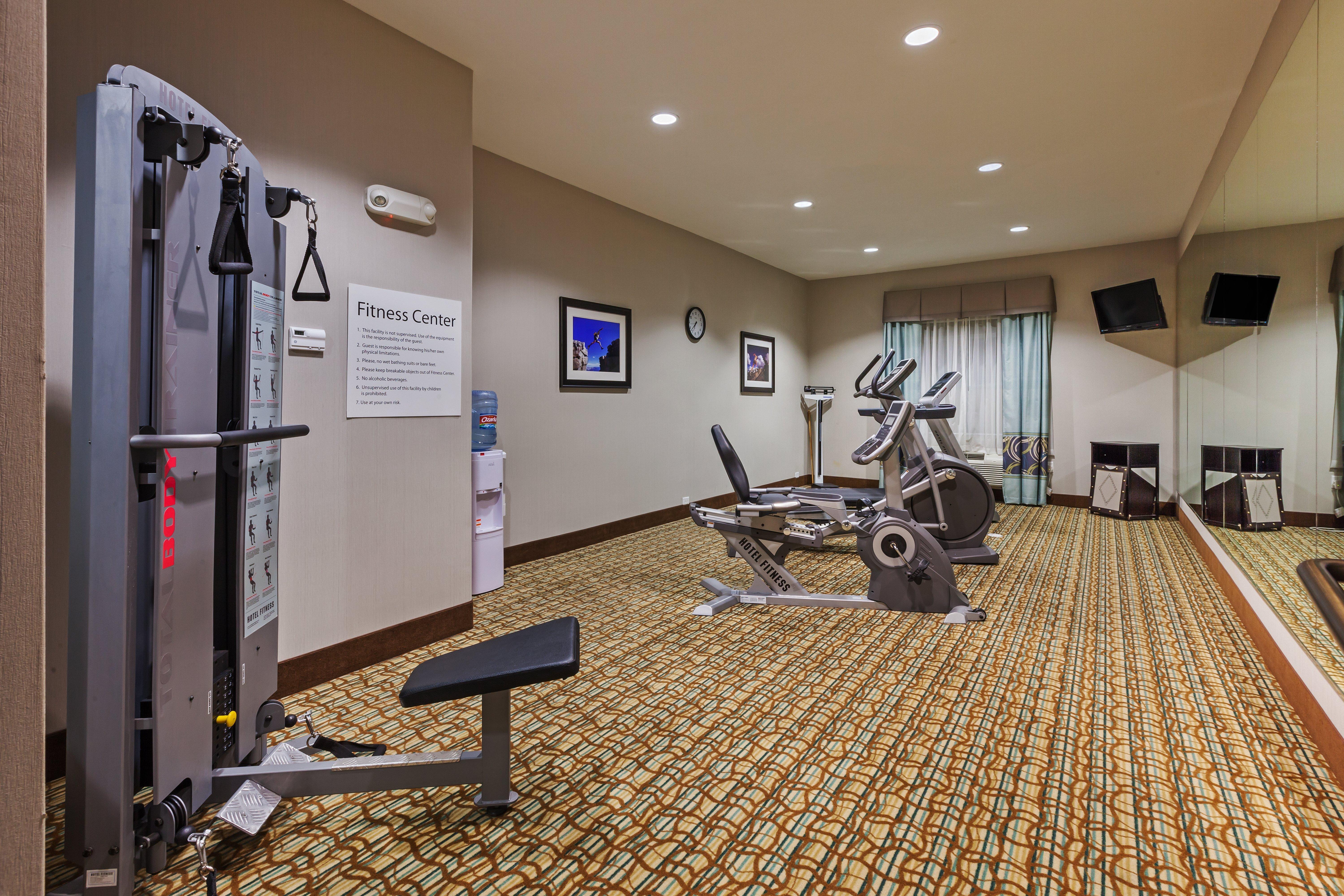 Holiday Inn Express & Suites Cleveland By Ihg Kültér fotó