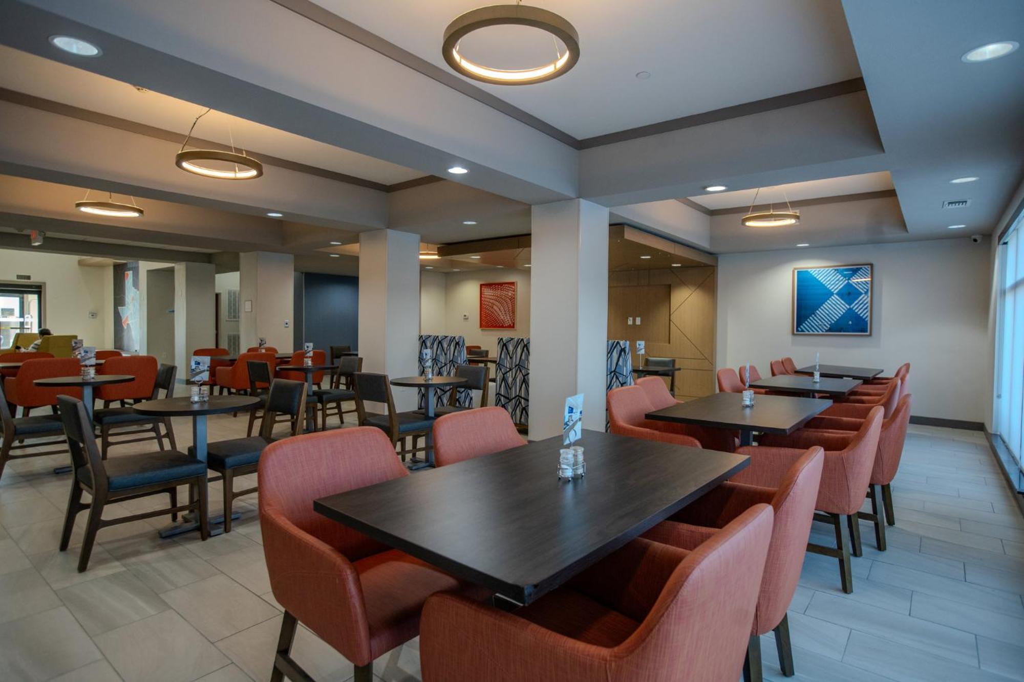 Holiday Inn Express & Suites Cleveland By Ihg Kültér fotó