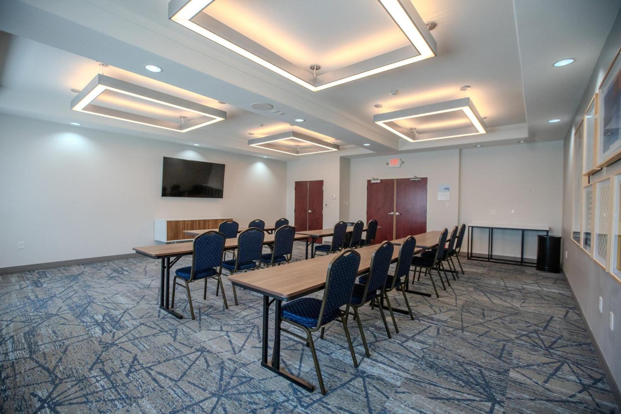 Holiday Inn Express & Suites Cleveland By Ihg Kültér fotó